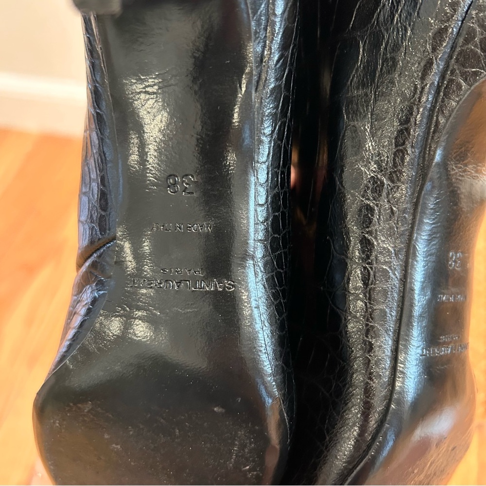 Saint Laurent Kiki Ankle Boots - Picture 5 of 9